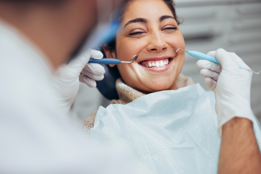 General Dentists vs. Prosthodontists: How to Choose