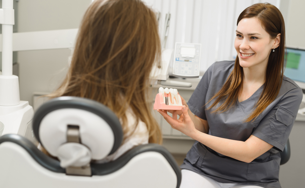 Why Choose a Dental Implant Specialist in White Sands