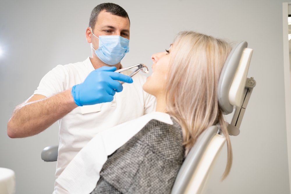 emergency tooth extraction in Prince Frederick